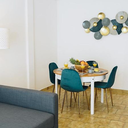 Host Wise - Sweet & Sunny Flat - Ace Location Appartement Quarteira Buitenkant foto