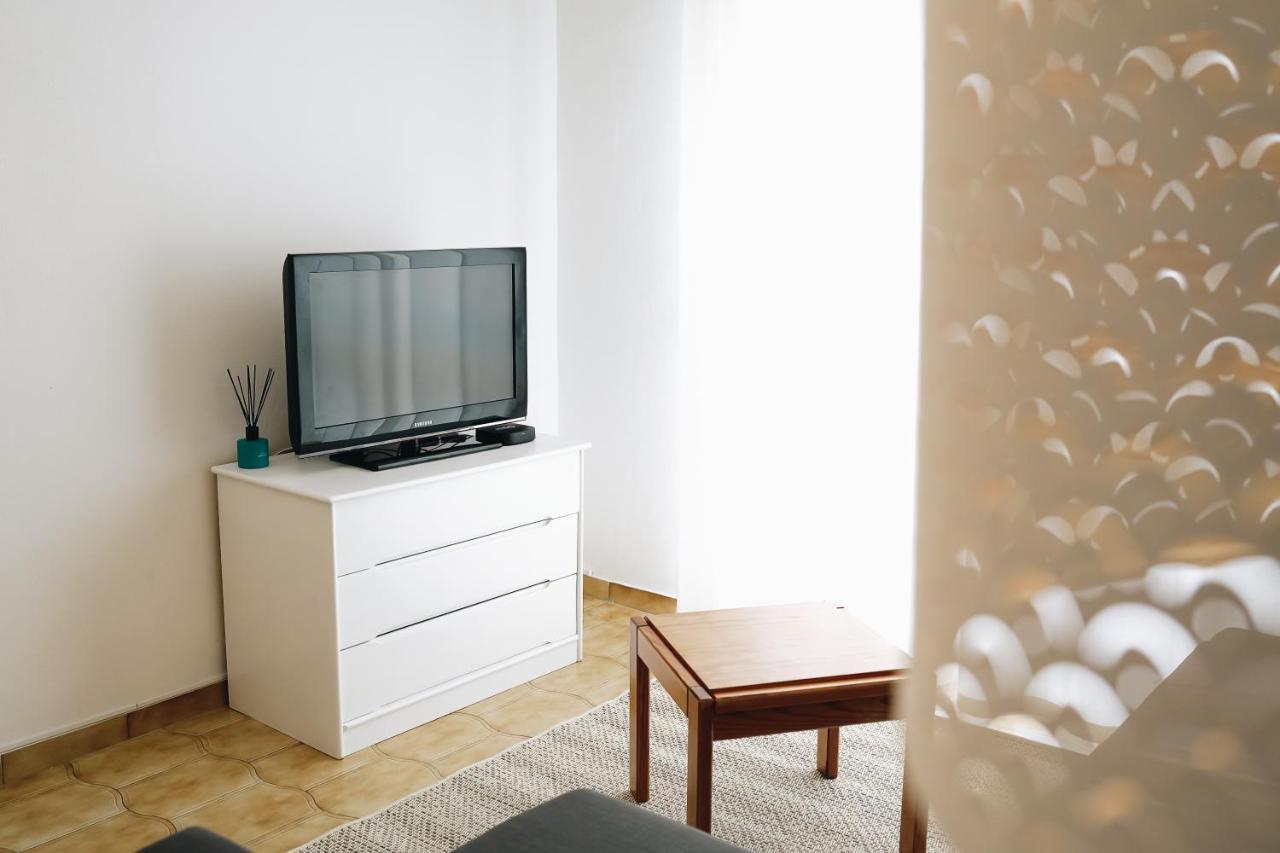 Host Wise - Sweet & Sunny Flat - Ace Location Appartement Quarteira Buitenkant foto
