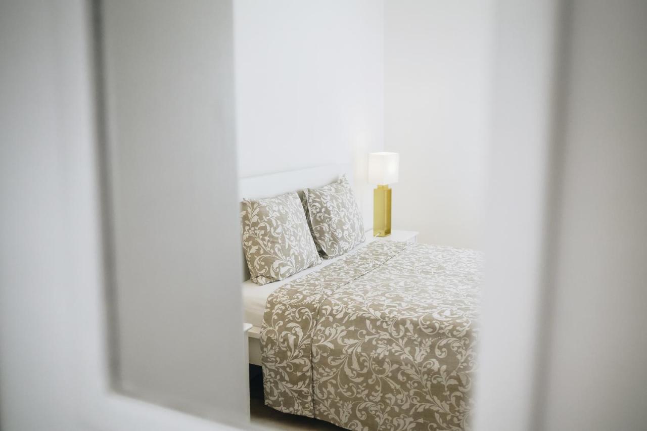 Host Wise - Sweet & Sunny Flat - Ace Location Appartement Quarteira Buitenkant foto